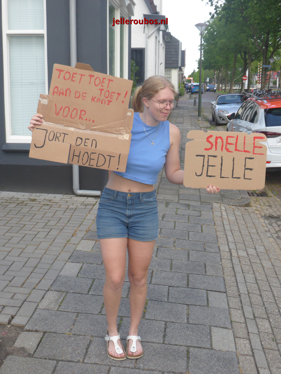Ilse had aanmoedingsbordjes gemaakt